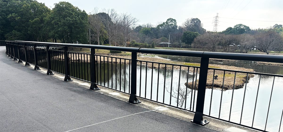 写真：山田池公園 園路橋